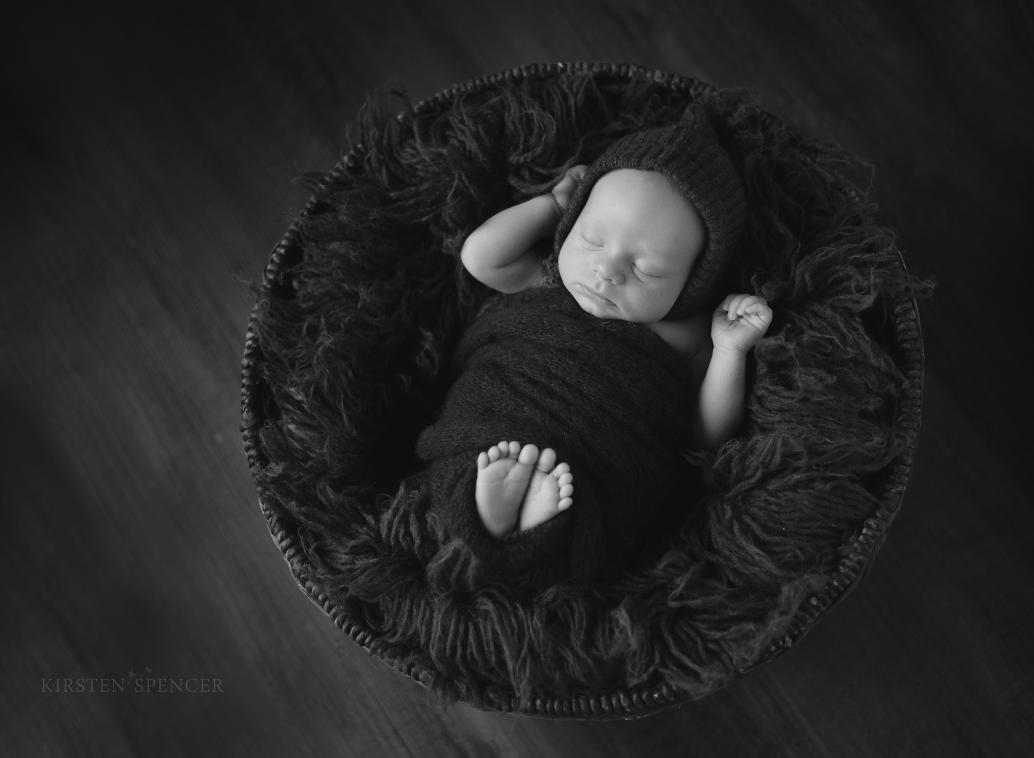 Massachusetts newborn maternity photographer